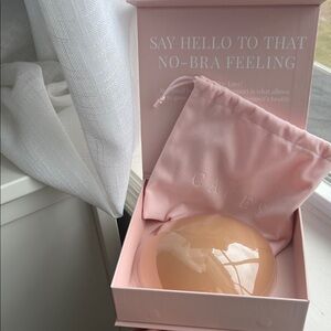 CAKES Body nipple covers / bra inserts / pasties / braless